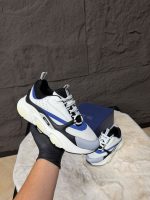 Christian Dior B22 Blue White