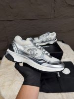Chanel Grey Sneakers - Afbeelding 2